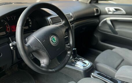 Skoda Superb III рестайлинг, 2007 год, 537 000 рублей, 11 фотография