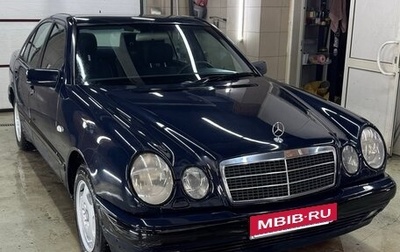 Mercedes-Benz E-Класс, 1998 год, 650 000 рублей, 1 фотография