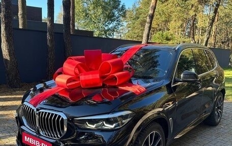 BMW X5, 2019 год, 4 400 000 рублей, 1 фотография