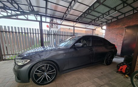 BMW 3 серия, 2021 год, 4 090 000 рублей, 13 фотография