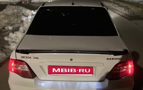 Daewoo Nexia I рестайлинг, 2013 год, 330 000 рублей, 2 фотография