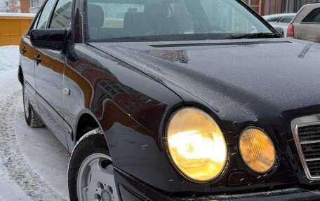 Mercedes-Benz E-Класс, 1998 год, 650 000 рублей, 11 фотография