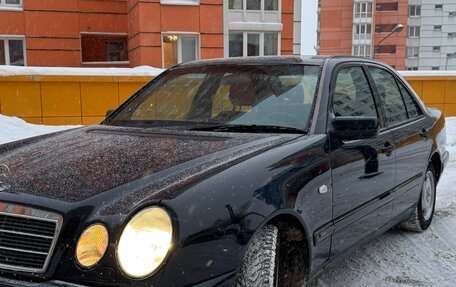 Mercedes-Benz E-Класс, 1998 год, 650 000 рублей, 12 фотография