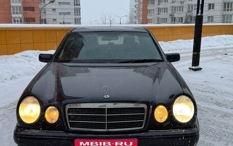Mercedes-Benz E-Класс, 1998 год, 650 000 рублей, 9 фотография