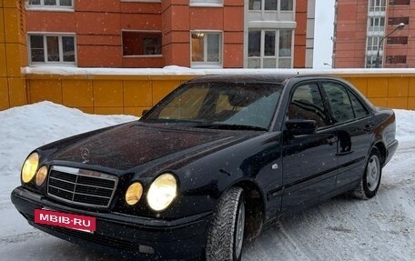 Mercedes-Benz E-Класс, 1998 год, 650 000 рублей, 8 фотография