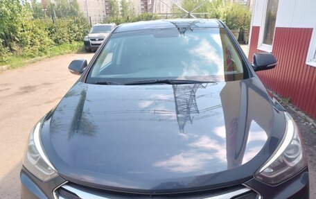 Hyundai Santa Fe III рестайлинг, 2017 год, 2 800 000 рублей, 2 фотография