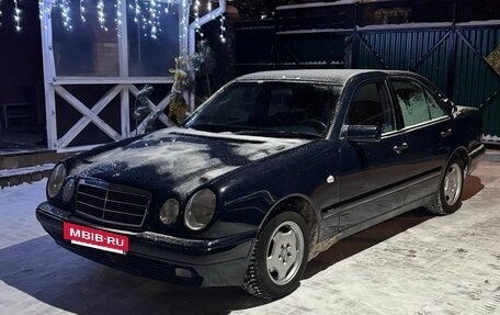 Mercedes-Benz E-Класс, 1998 год, 650 000 рублей, 32 фотография