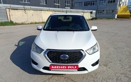Datsun mi-DO, 2015 год, 560 000 рублей, 10 фотография