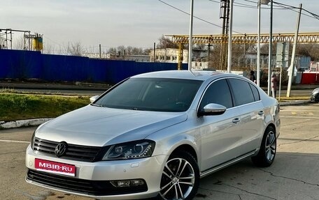 Volkswagen Passat B7, 2011 год, 800 000 рублей, 3 фотография