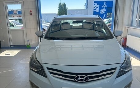 Hyundai Solaris II рестайлинг, 2015 год, 980 000 рублей, 4 фотография