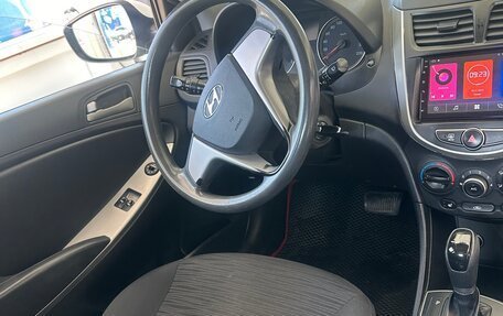 Hyundai Solaris II рестайлинг, 2015 год, 980 000 рублей, 6 фотография