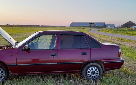 Daewoo Nexia I рестайлинг, 2004 год, 140 000 рублей, 6 фотография