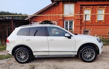 Volkswagen Touareg III, 2010 год, 1 600 000 рублей, 6 фотография
