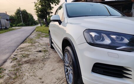 Volkswagen Touareg III, 2010 год, 1 600 000 рублей, 8 фотография