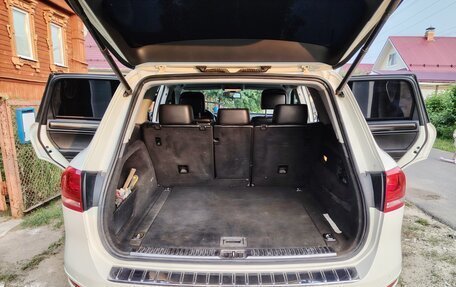 Volkswagen Touareg III, 2010 год, 1 600 000 рублей, 9 фотография