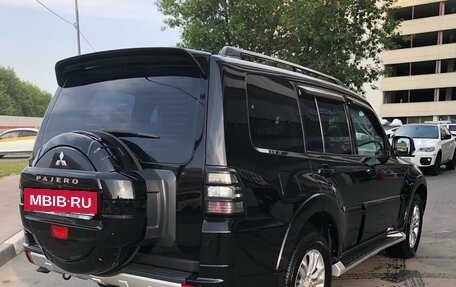 Mitsubishi Pajero IV, 2013 год, 2 690 000 рублей, 5 фотография