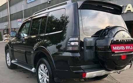Mitsubishi Pajero IV, 2013 год, 2 690 000 рублей, 15 фотография