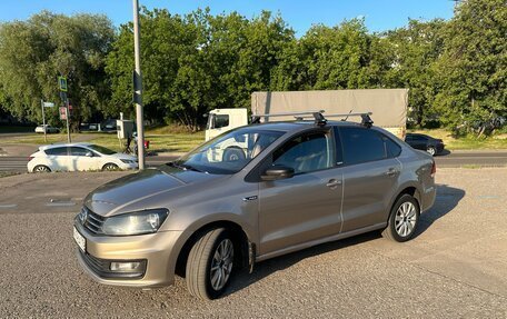 Volkswagen Polo VI (EU Market), 2017 год, 830 000 рублей, 3 фотография