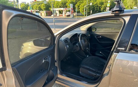 Volkswagen Polo VI (EU Market), 2017 год, 830 000 рублей, 10 фотография