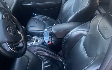 Jeep Cherokee, 2014 год, 1 600 000 рублей, 5 фотография