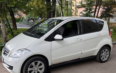 Mercedes-Benz A-Класс, 2012 год, 795 000 рублей, 2 фотография