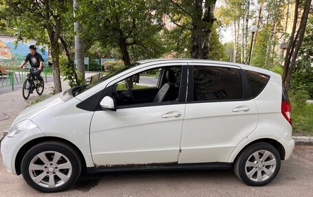 Mercedes-Benz A-Класс, 2012 год, 795 000 рублей, 10 фотография