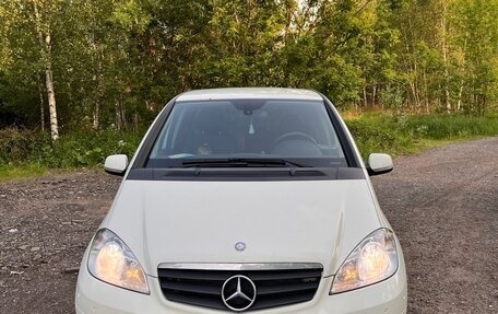 Mercedes-Benz A-Класс, 2012 год, 795 000 рублей, 26 фотография