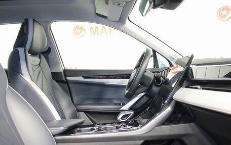 Geely Atlas, 2023 год, 2 629 000 рублей, 10 фотография
