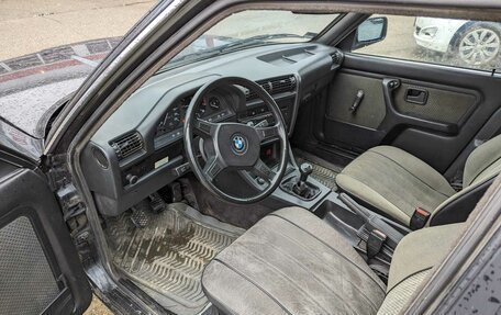 BMW 3 серия, 1984 год, 450 000 рублей, 4 фотография