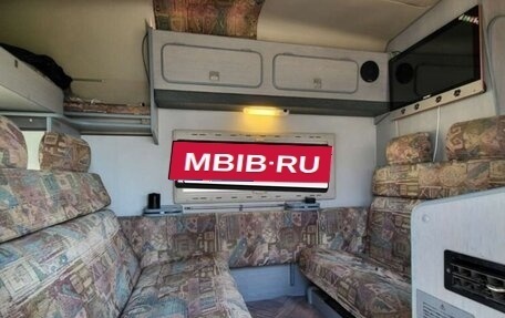 Mitsubishi Delica III, 1996 год, 2 700 000 рублей, 3 фотография