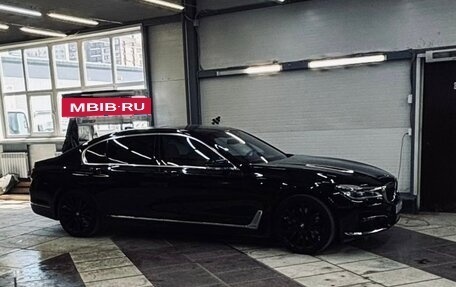BMW 7 серия, 2015 год, 4 350 000 рублей, 3 фотография