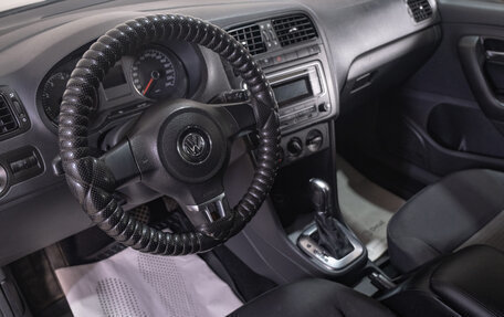 Volkswagen Polo VI (EU Market), 2013 год, 849 000 рублей, 8 фотография