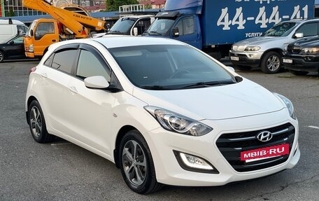 Hyundai i30 II рестайлинг, 2015 год, 1 450 000 рублей, 2 фотография