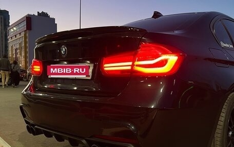 BMW 3 серия, 2018 год, 3 100 000 рублей, 24 фотография