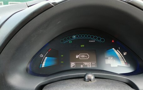 Nissan Leaf I, 2017 год, 1 050 000 рублей, 14 фотография