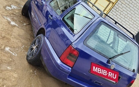 Volkswagen Golf III, 1998 год, 280 000 рублей, 10 фотография