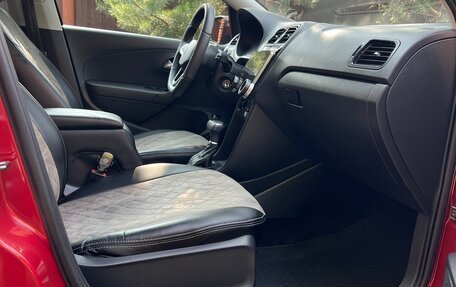 Volkswagen Polo VI (EU Market), 2012 год, 800 000 рублей, 7 фотография