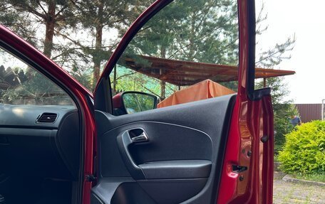 Volkswagen Polo VI (EU Market), 2012 год, 800 000 рублей, 13 фотография