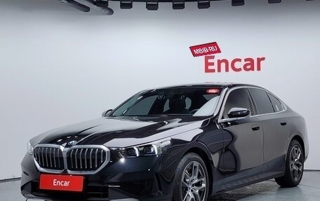BMW 5 серия, 2024 год, 4 622 000 рублей, 1 фотография