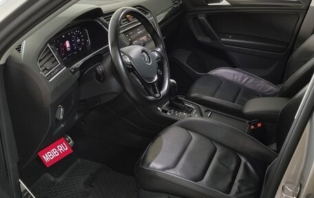 Volkswagen Tiguan II, 2019 год, 3 150 000 рублей, 9 фотография
