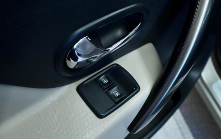 Renault Logan II, 2014 год, 720 000 рублей, 10 фотография