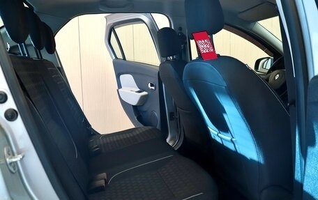 Renault Logan II, 2014 год, 720 000 рублей, 23 фотография