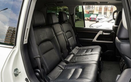 Toyota Land Cruiser 200, 2016 год, 5 230 000 рублей, 7 фотография