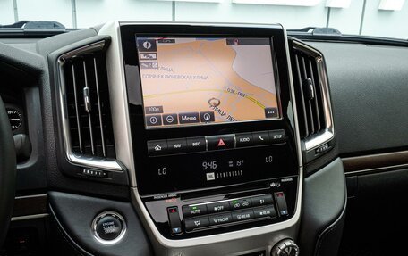 Toyota Land Cruiser 200, 2016 год, 5 230 000 рублей, 14 фотография