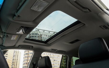 Toyota Land Cruiser 200, 2016 год, 5 230 000 рублей, 12 фотография