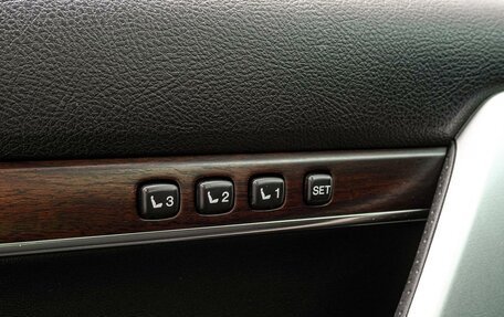 Toyota Land Cruiser 200, 2016 год, 5 230 000 рублей, 17 фотография
