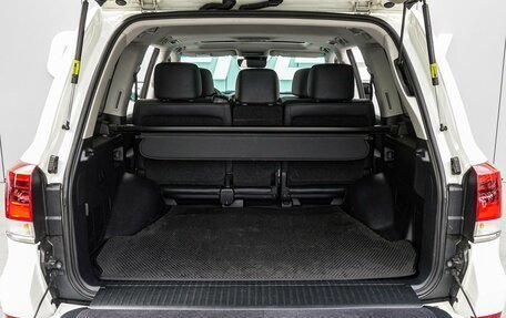 Toyota Land Cruiser 200, 2016 год, 5 230 000 рублей, 24 фотография