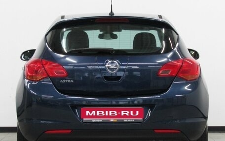Opel Astra J, 2011 год, 614 800 рублей, 4 фотография