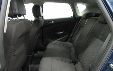 Opel Astra J, 2011 год, 614 800 рублей, 14 фотография