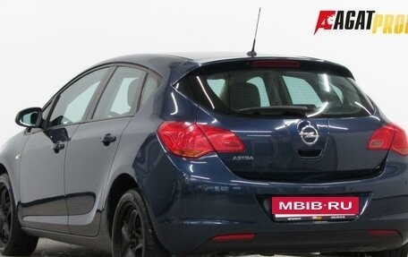 Opel Astra J, 2011 год, 614 800 рублей, 3 фотография